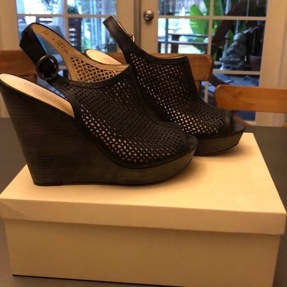 Wedge shoe by Coach - Picture 2 of 4